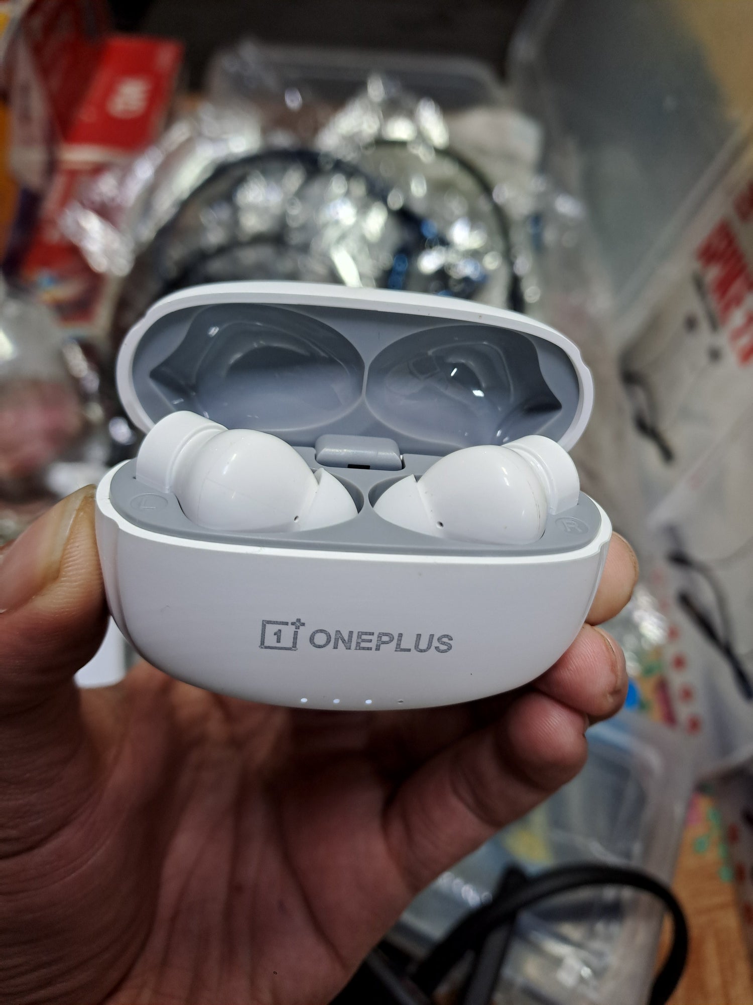 Oneplus buds 2r high copy