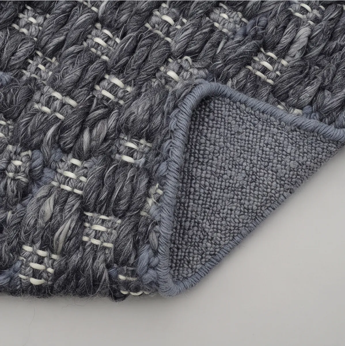 Diamond Square Hand Woven Chunky Rug - Charcoal Grey & White